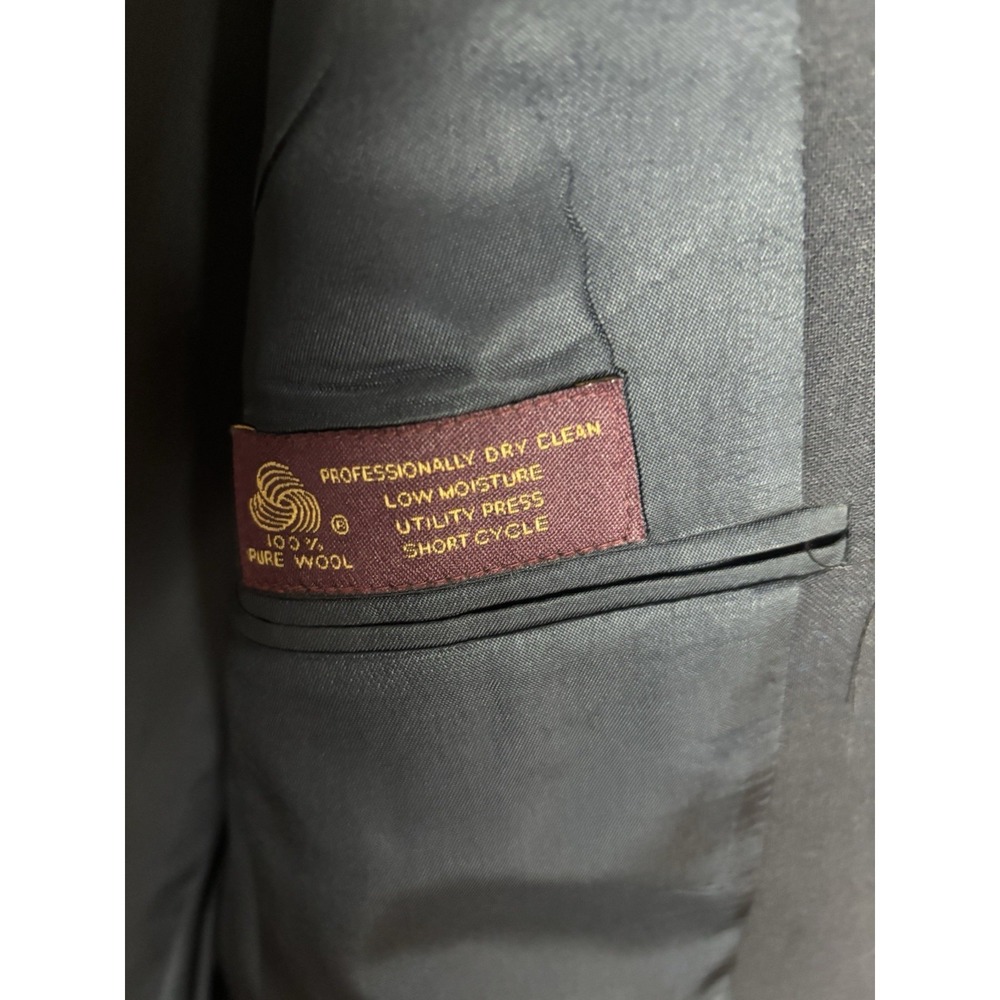 Jos A Bank Mens 40R Navy Blue Wool Gold Button Blazer Sport Coat Classic Preppy - Picture 3 of 14
